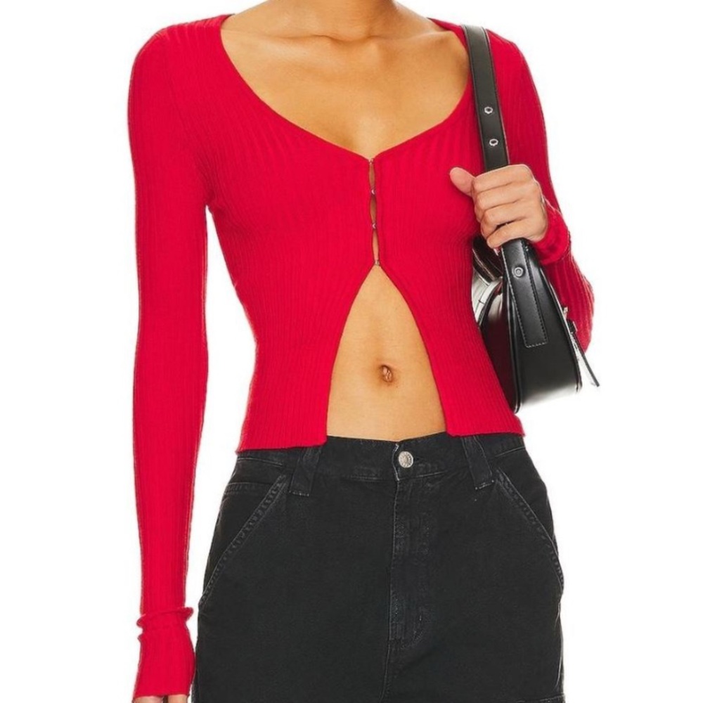 NWT-Superdown Scarlet Long Sleeve Sweater Size Medium